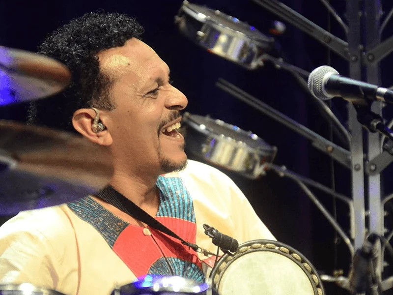 CARLOS PIAL