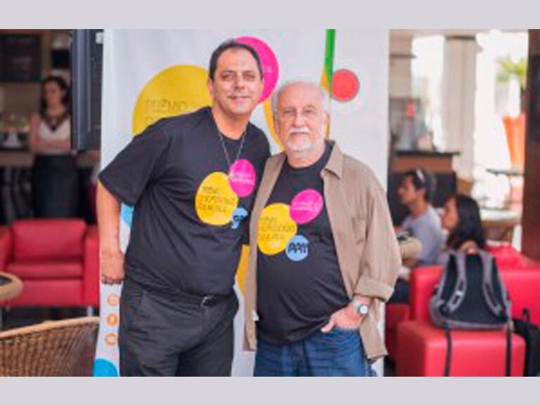 Roberto Menescal 80 anos: “o barquinho vai, o barquinho vem”, em 2018, no Prêmio Profissionais da Músic