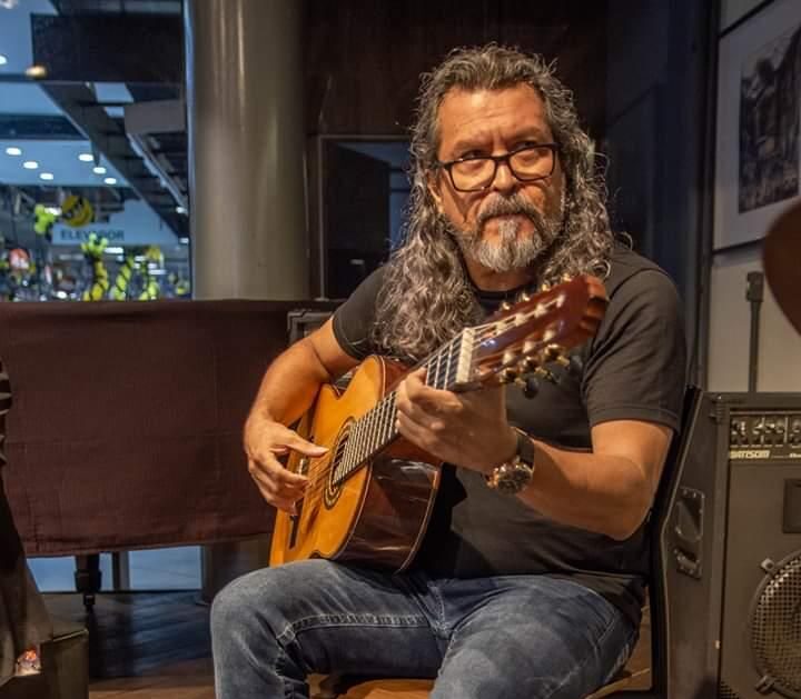 O 1º lançamento do mês vem do Pará e é do músico e compositor Paulo Moura.